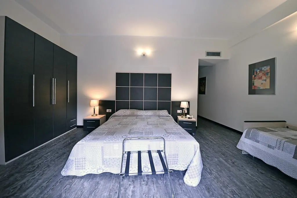 Hotel Ferrari Chiavari