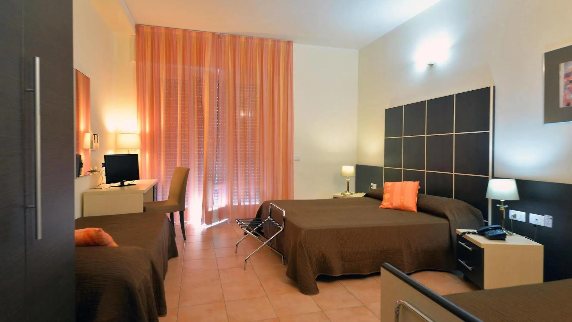 Hotel Ferrari Chiavari